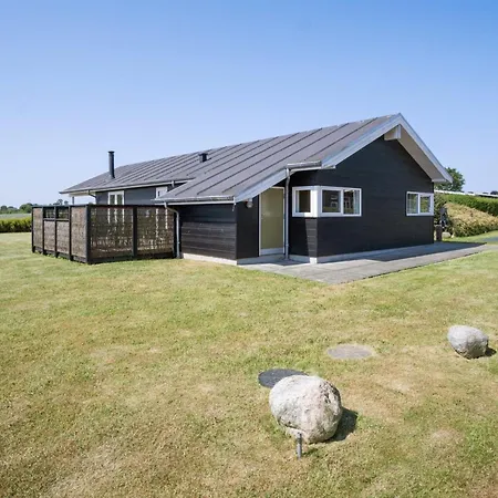 Iorund - 550m From The Sea By Interhome Dom wakacyjny