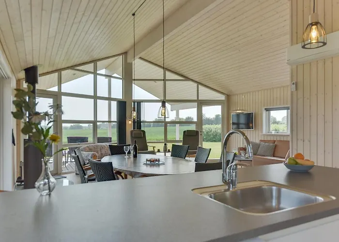 Iorund - 550m From The Sea By Interhome *